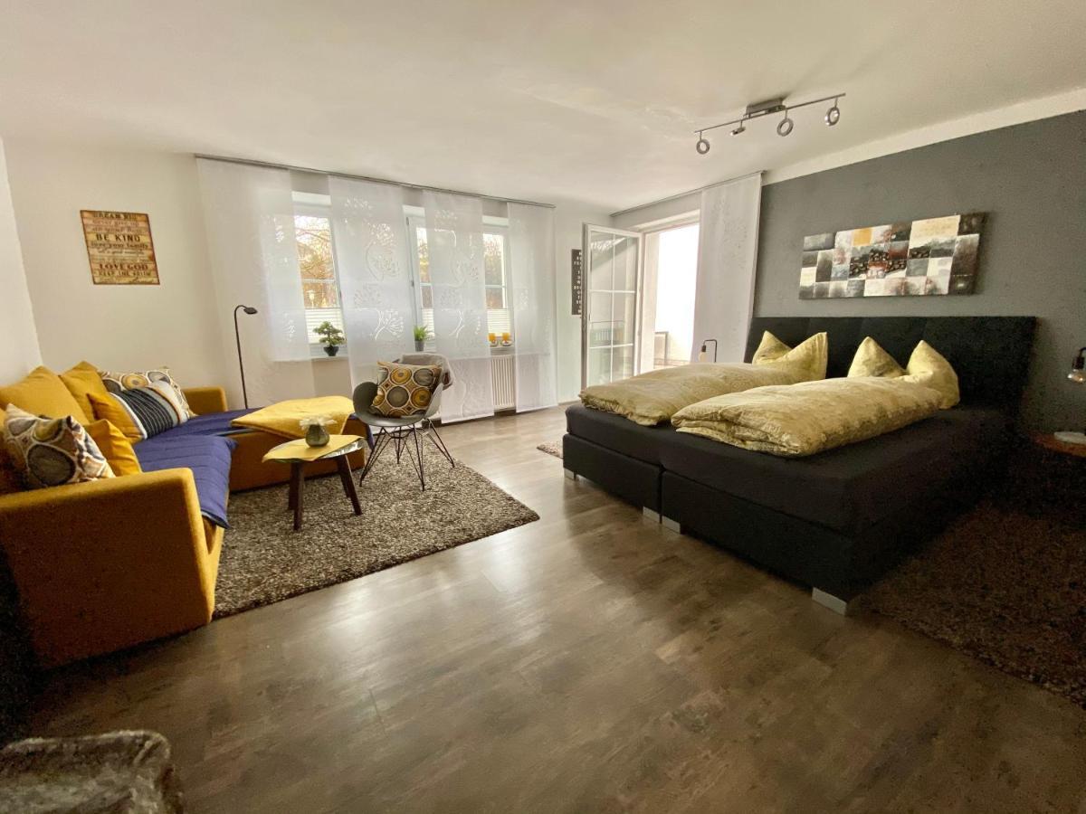 Ferienwohnung An Der Romantischen Salzachschleife Naehe Salzburg Лауфен Екстериор снимка