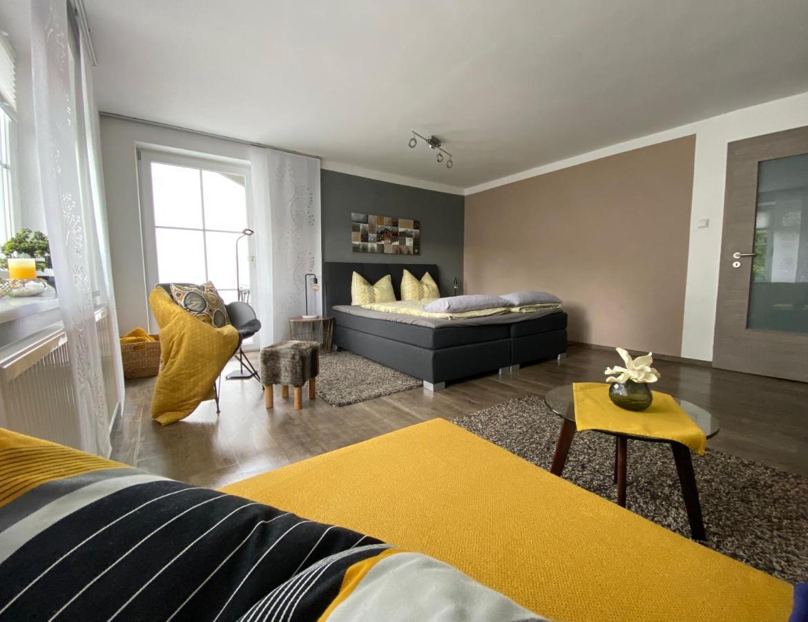 Ferienwohnung An Der Romantischen Salzachschleife Naehe Salzburg Лауфен Екстериор снимка