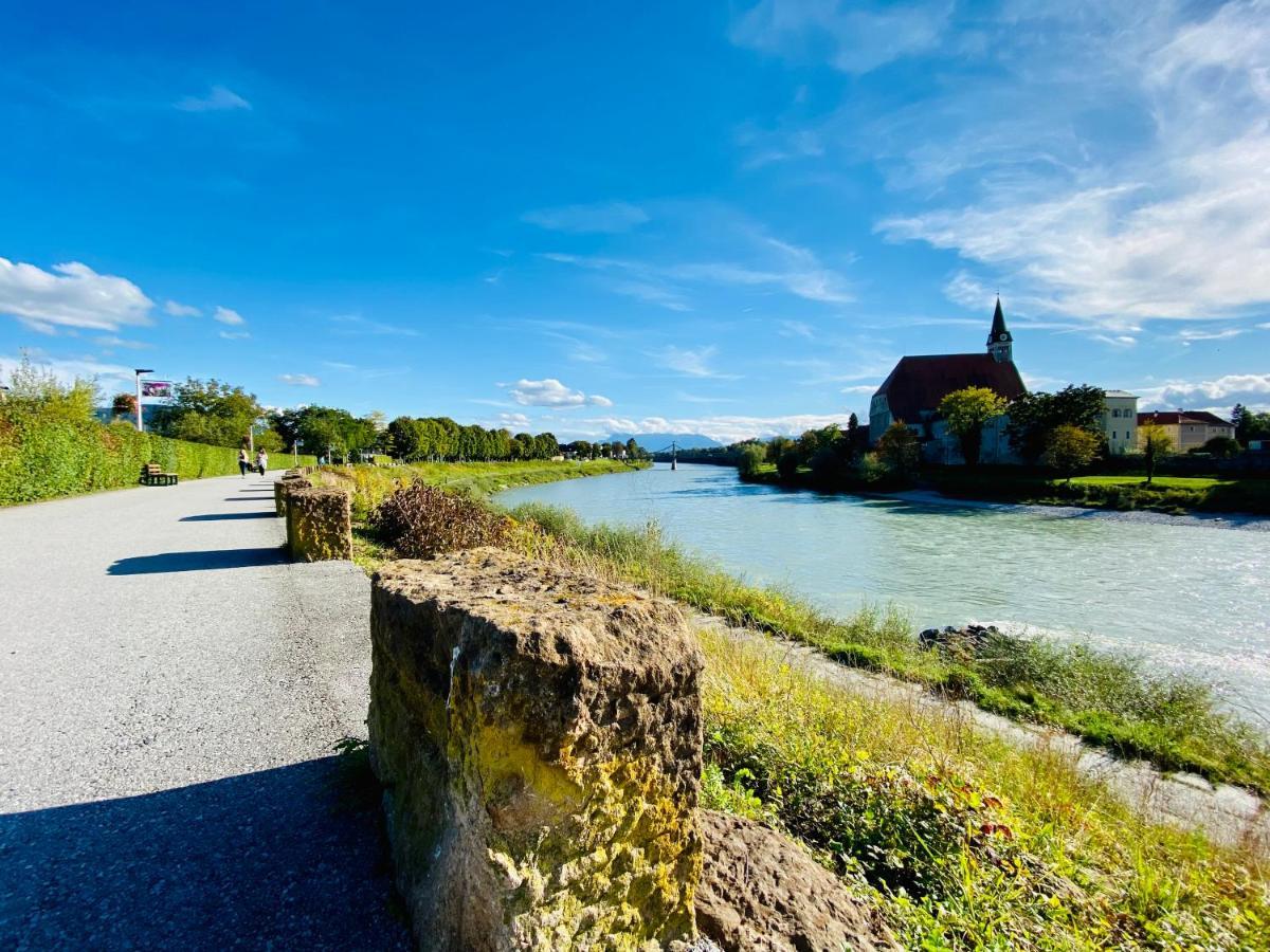 Ferienwohnung An Der Romantischen Salzachschleife Naehe Salzburg Лауфен Екстериор снимка